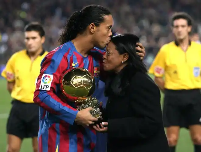 加精彩纷呈 加精彩纷呈