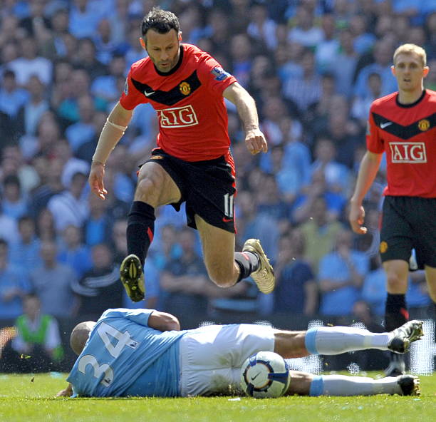 次展示了申 次展示了申